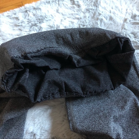 NEW! Dark Gray Contour Seamless Leggings - Picture 6 of 10